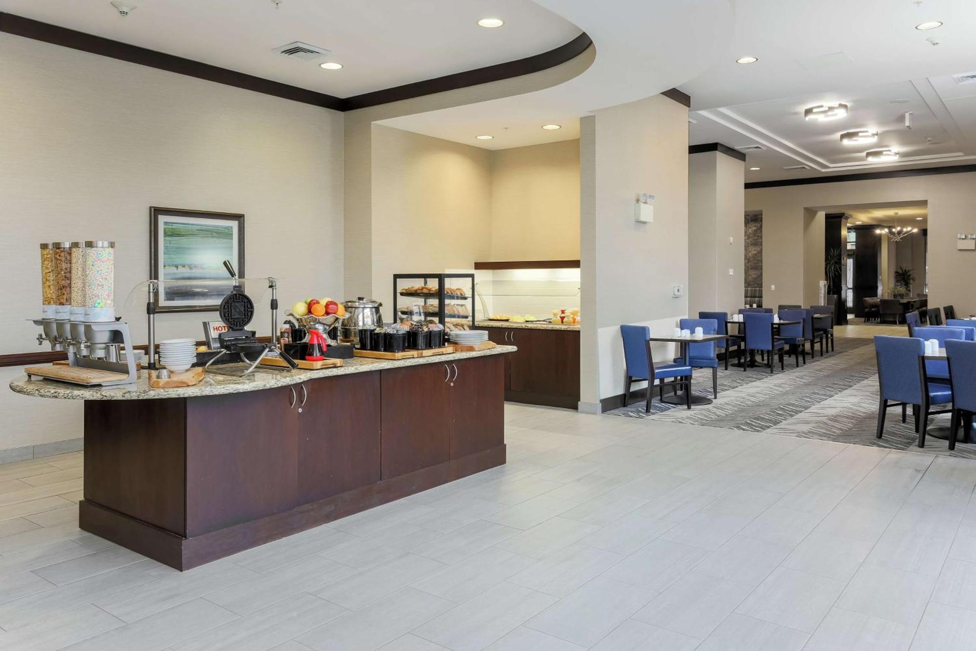 Hilton Garden Inn Shirlington Arlington Extérieur photo